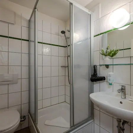 Johouse Johouse 02 Hotell *